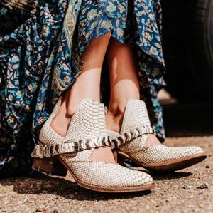 Booties (Freebirds by Steven)